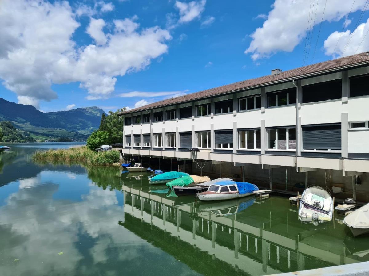 Helvetia Hotel Seewen  Exterior photo